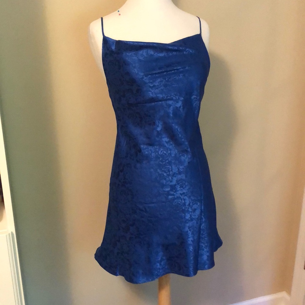Silk/satin dress - Picture 1 of 2